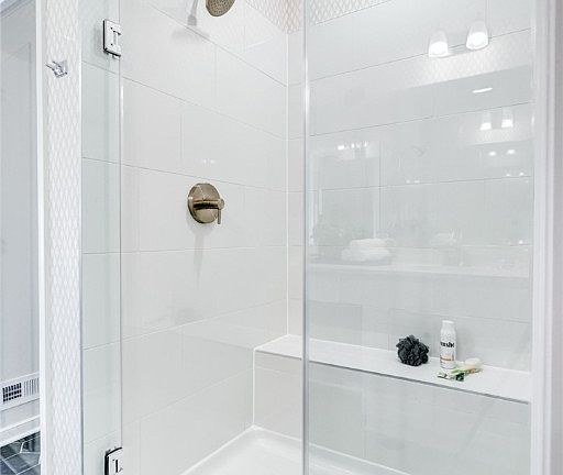 5th image of 3446 Carlton St #9B