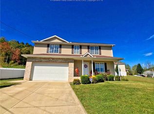 32 Samuel Ave, Poca, WV 25159