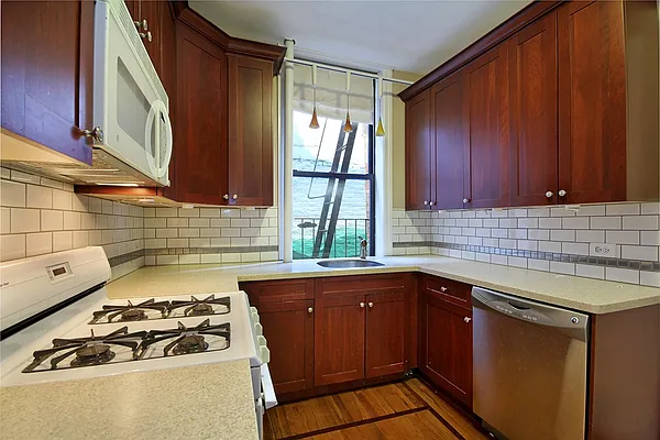 Sold by Corcoran | media 5