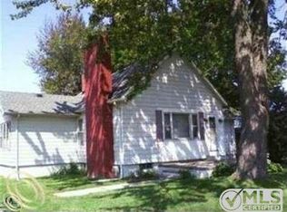 39543 Willmarth St, Harrison Township, MI 48045