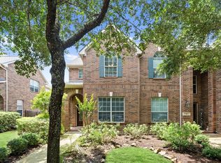 19 Avenswood Pl, The Woodlands, TX 77382