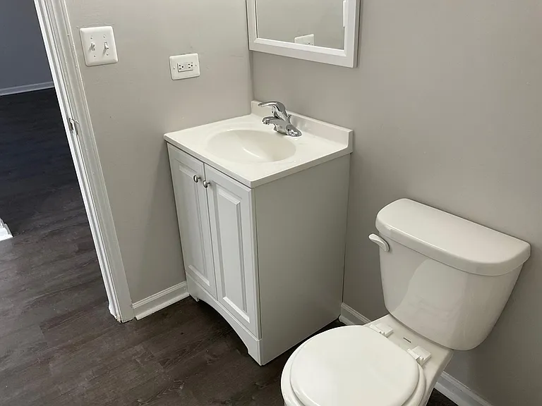 6219 S University Ave #3 — Photo 4