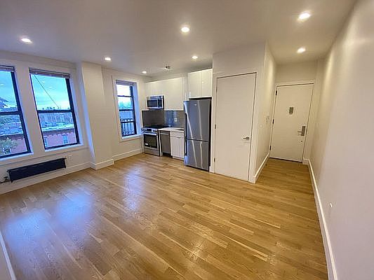 1st image of 304 10th St #298-25