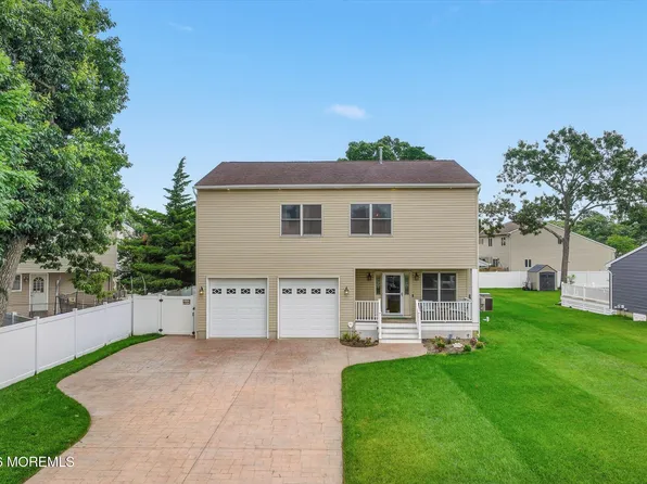 89 Venus Lane, Toms River, NJ 08753