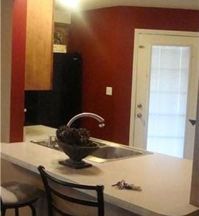3rd image of 2801 Pam Dr