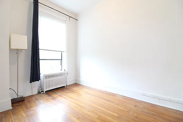 Rented by Highline Residential | media 22