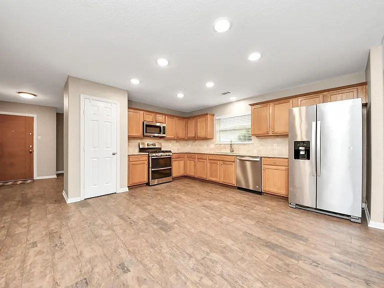 14610 Hazy Ridge Ln — Photo 25