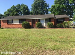 211 Primrose Dr, Prattville, AL 36067
