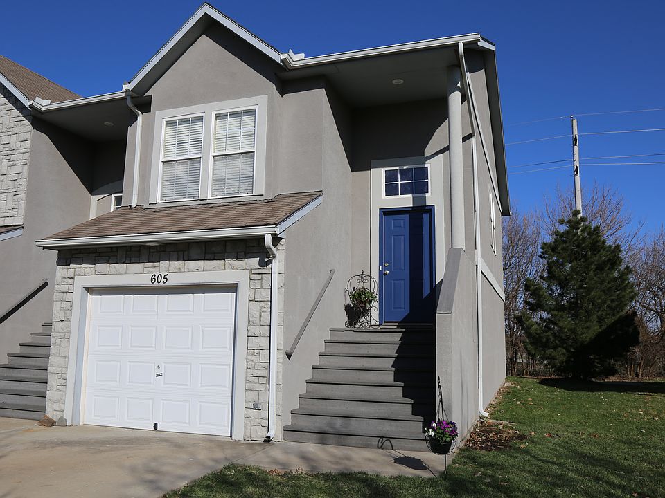 Charming townhome in Gardner