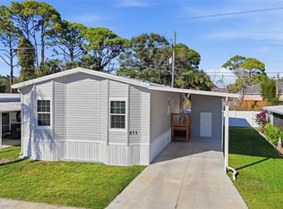 571 Oriental Poppy Dr, Venice, FL 34293