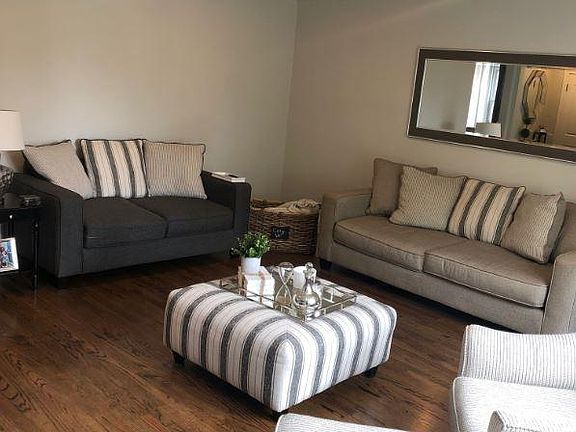 5th image of 6137 N Richmond St APT 2