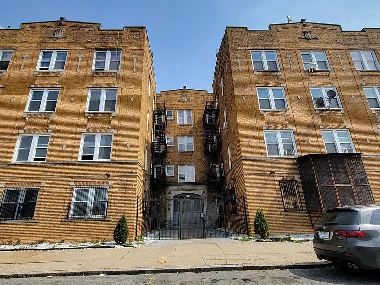94 Fairmount Ter #418E — Photo 5