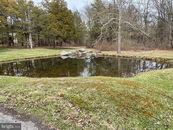 4th image of 60 Ridge Rd