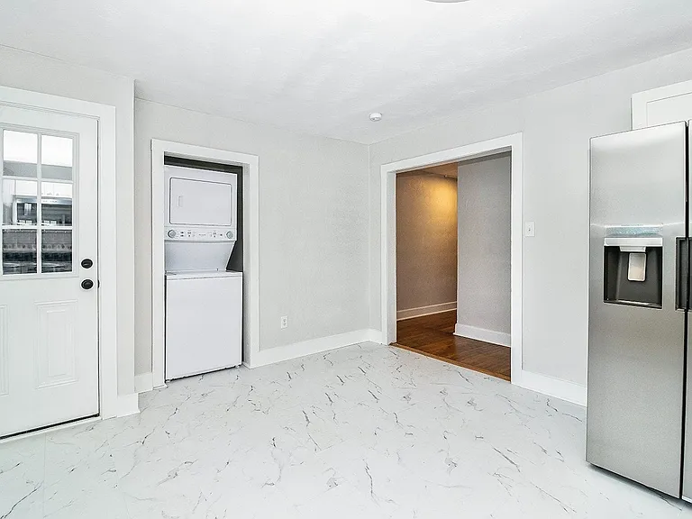 2610 Munson St #2 — Photo 7