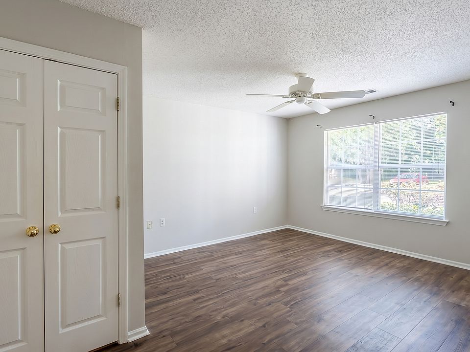 1st image of 50 Pebble Beach Cv APT H113