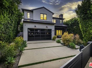 4437 Clybourn Ave, Toluca Lake, CA 91602