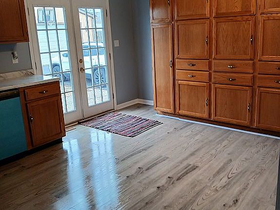 NEW FLOORING IN KITCHEN