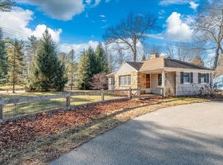 472 Circuit St, Hanover, MA 02339