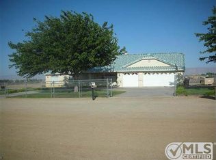 11027 8th Ave, Hesperia, CA 92345