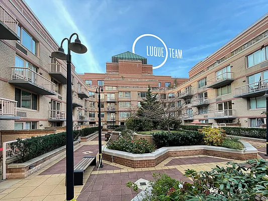 Sold by Douglas Elliman | media 21