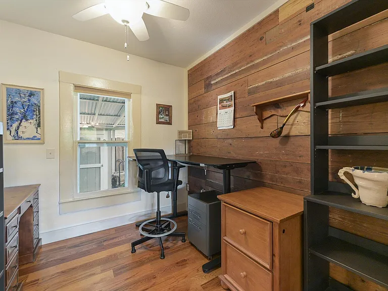 4408 Avenue C — Photo 17