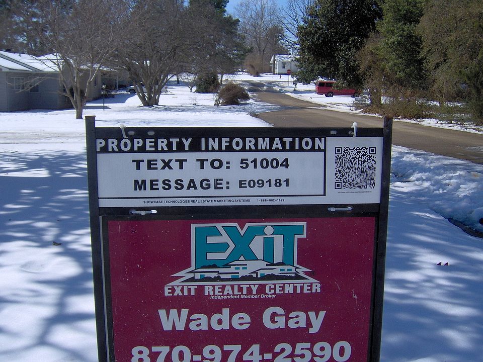 2nd image of 505 Ridgecrest St