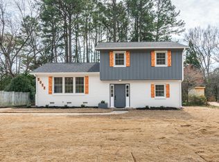5017 Huntingdon Dr, Raleigh, NC 27606