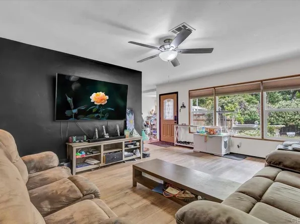 9010 Winter Gardens Blvd, Lakeside, CA 92040