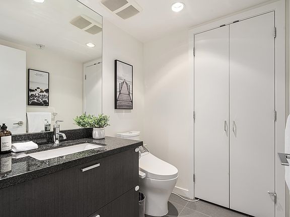 5th image of 2232 Douglas Rd #103