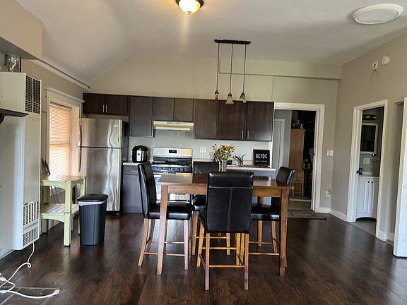 2nd image of 2934 W Washington Blvd #3