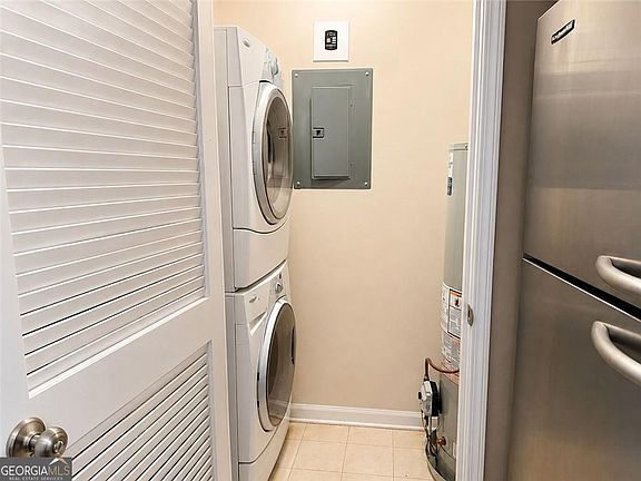 5th image of 2657 Lenox Rd NE #G-90