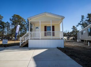 7 Otter Pl, Whiting, NJ 08759