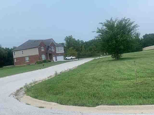 2nd image of 2064 Nichols Dr