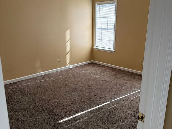 4th image of 2148 Valley Edge Dr