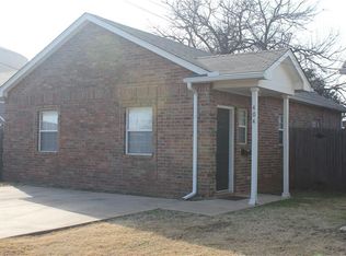 404 N Baumann Ave, Edmond, OK 73034