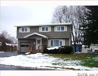 5th image of 7687 Admiral Dr