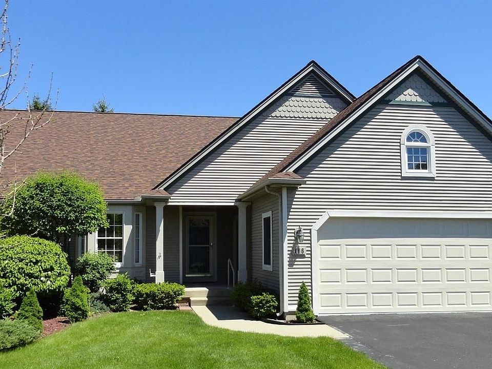 1st image of 106 Willow Ct #6