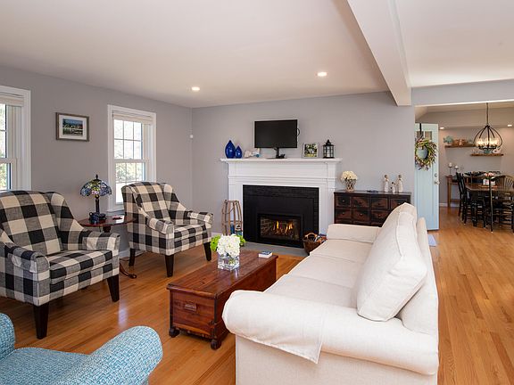 5th image of 89 Trout Brook Road
