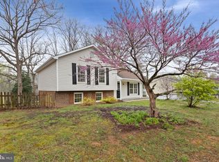 11826 Taft Dr, Fredericksburg, VA 22407