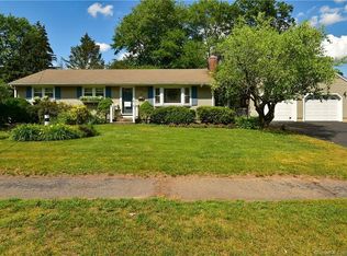 38 Post Rd, Enfield, CT 06082