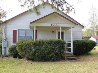 4606 N Main St, Santa Fe, TX 77510