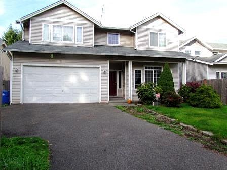 1st image of 2305 172nd St E