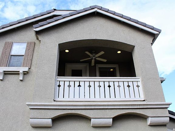 2nd image of 3936 Tule St