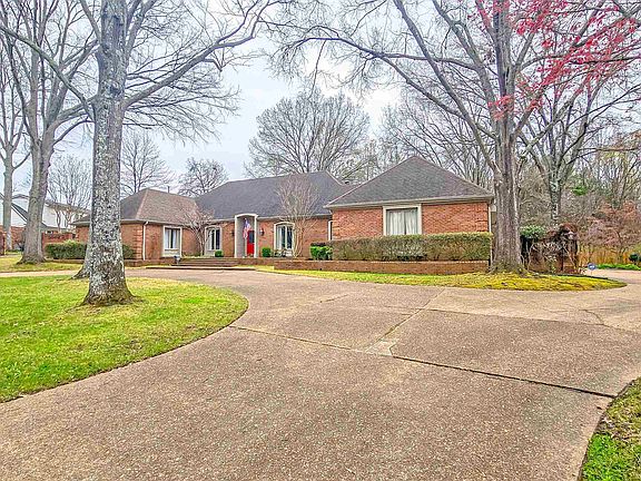2nd image of 3173 Plantation Cv