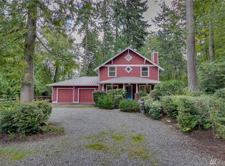 8242 Hansen Rd NE, Bainbridge Island, WA 98110