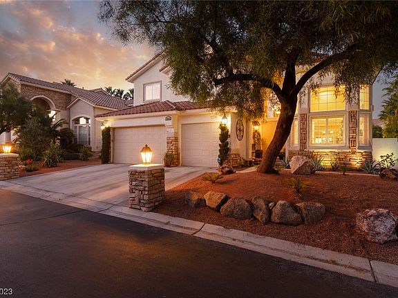 3rd image of 9664 Irvine Bay Ct