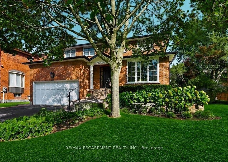 1st image of 126 Wanita Rd