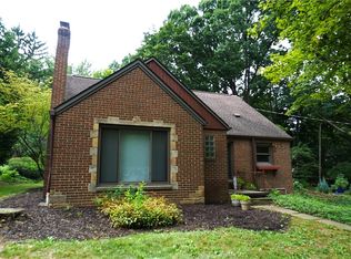 556 Royal Ave, Akron, OH 44303
