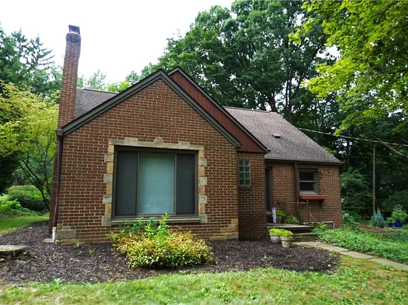 556 Royal Ave, Akron, OH 44303