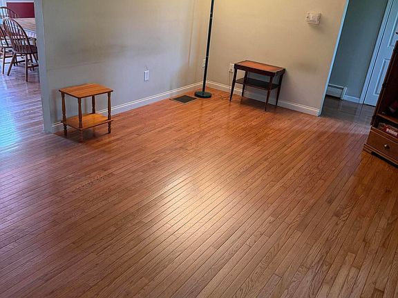 5th image of 505 N State Road 149